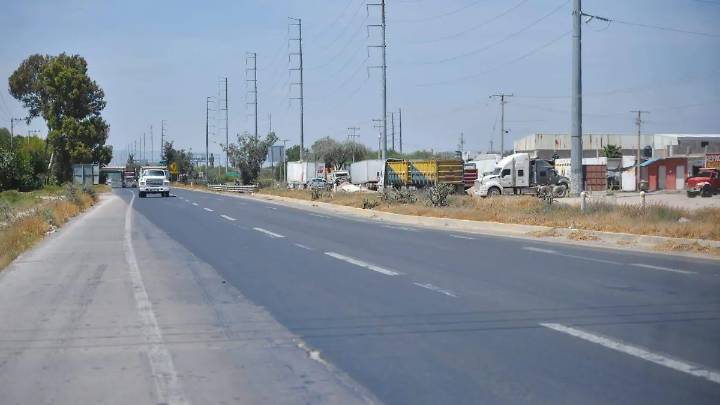5 constructoras potosinas participarán en obra de la nueva carretera Matehuala