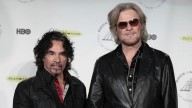 Business spat between Daryl Hall and John Oates has been resolved in arbitration, attorneys say