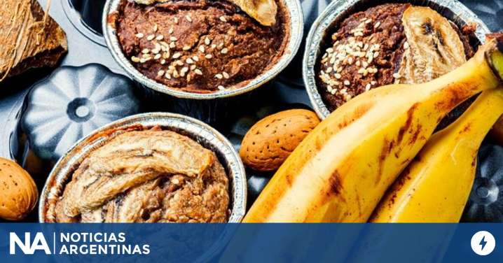 Cómo hacer muffins con frutas frescas y saludables sin harina en minutos