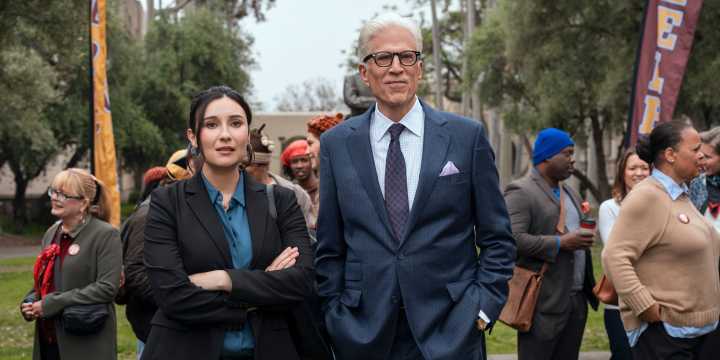 A Man On The Inside Season 2: Release Date, First-Look Images & Plot Details