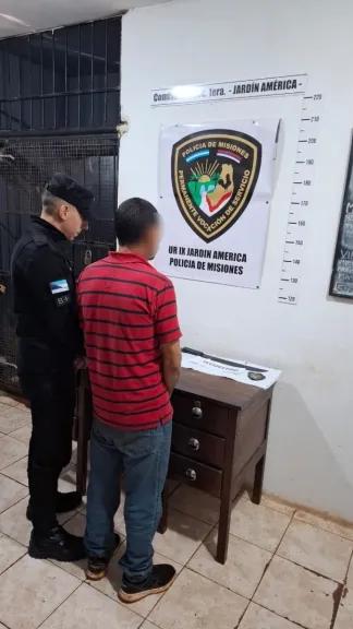 Detuvieron a un hombre acusado de atacar con un machete a su vecino
