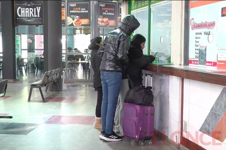 Balance del fin de semana largo: destacado movimiento turístico desde Paraná hacia distintos destinos del país