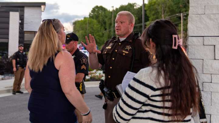 Investigator accuses Indiana House candidate of battery at town hall