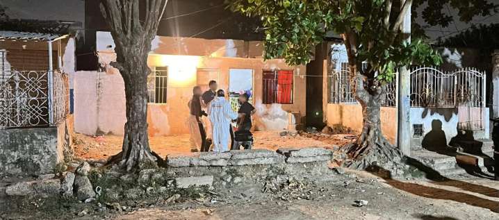 Dos muertos y un herido deja incursión de hombres armados en una casa, en Cartagena