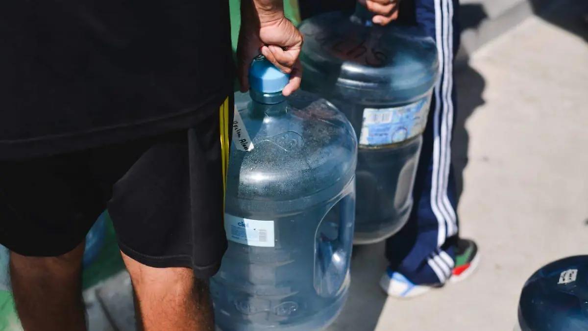 Construyen dispensario médico y purificadora de agua en fraccionamiento Ciudad Real