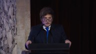 En modo campaña, Javier Milei defendió la motosierra, criticó al peronismo y anunció el fin de la inflación para 2026