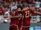 Venezuela anunció su convocatoria contra Argentina y Colombia