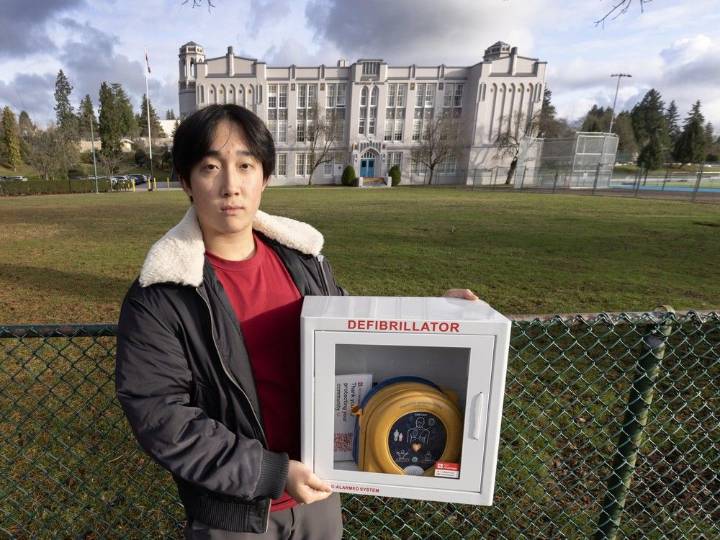 New to B.C. school curriculum in fall: CPR, naloxone, cardiac arrest kits