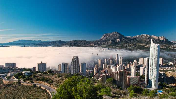 Una británica deja atónito a todo el mundo al confesar la razón por la que se mudó a España