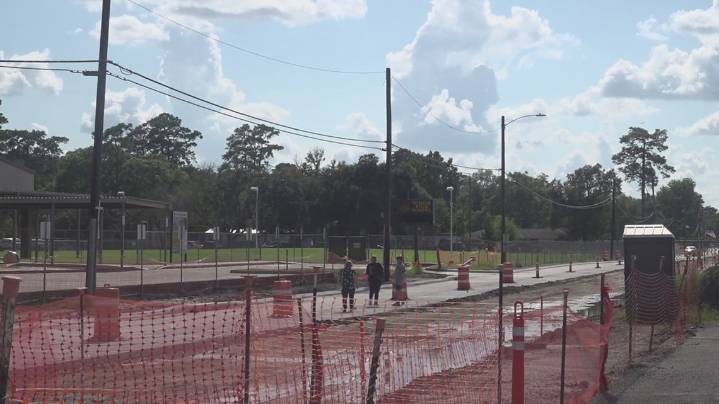 Vidor High School reopens as Orange Street construction lingers
