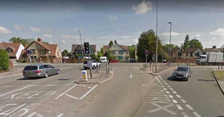 Nuneaton traffic warning as A5 closed in both directions after 'bridge strike'