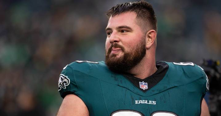 Eagles guard Landon Dickerson carted off late into Sunday's open practice