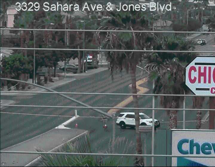 Motorcyclist dies after west Las Vegas valley crash