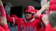 Taylor Ward homers and drives in 3 runs in the Angels' 7