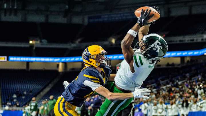 The top Michigan high school football players at each position for 2025