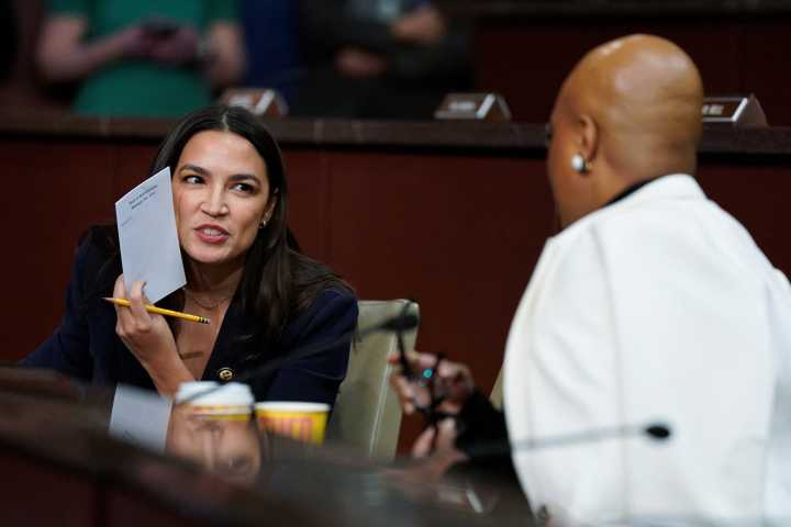 Trump hurls insults at female Democrats as pressure builds on White House