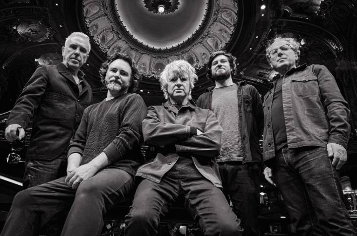 Crowded House Respond to AI-Generated Video Rumors: ‘Don’t Be Fooled’