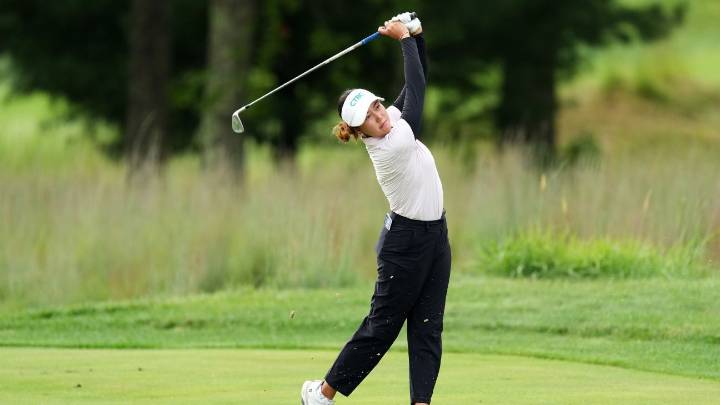 Miranda Wang fires 67, leads rain-delayed FM Championship