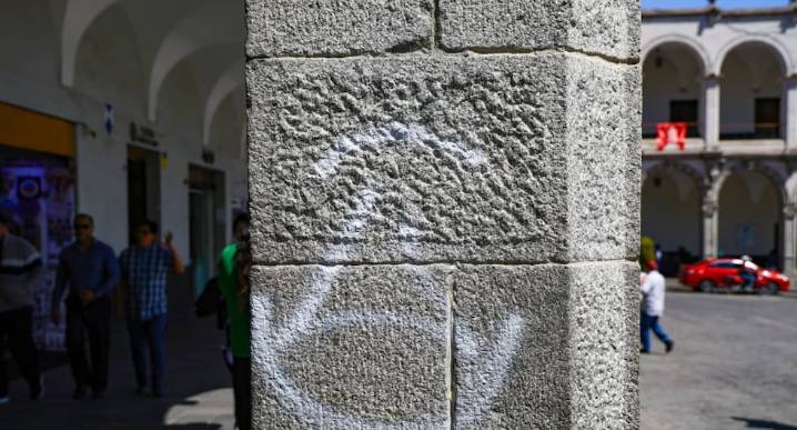 Atentado contra el patrimonio en Arequipa: Condenan pinta en el Portal de Flores