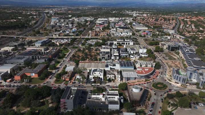 Cuatro millones de euros para impulsar los polígonos de l'Horta Sud afectados por la dana