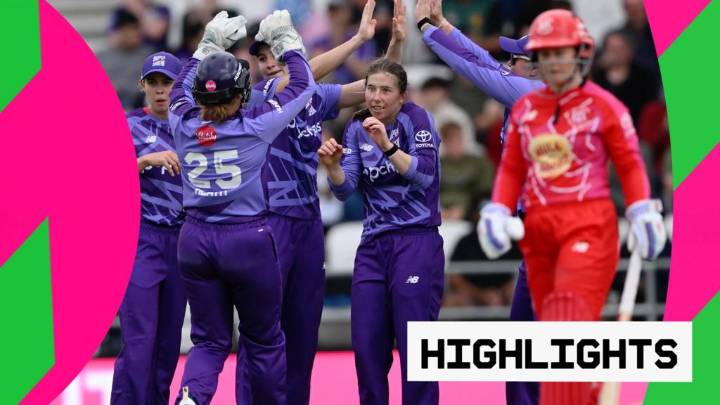 Superchargers demolish Fire in dominant win