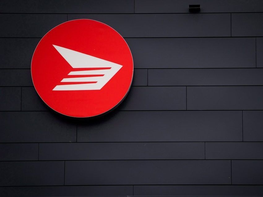EDITORIAL: Canada Post heads for the scrap heap