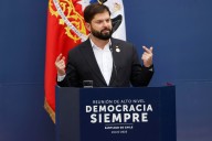 Boric critica a Trump por presión a Smithsonian: La democracia en EE.UU. se socava día a día
