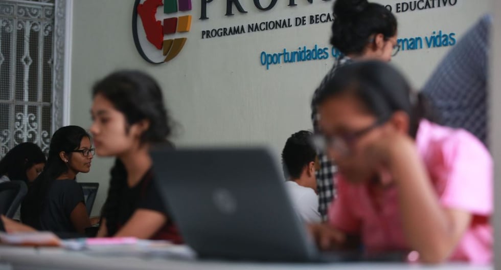 Pronabec | Tres casos de estudiantes a los que les revirtieron las becas y cómo explica Pronabec estas decisiones 