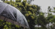 Heavy rain falls in parts of North Texas Wednesday morning ahead of another heat advisory