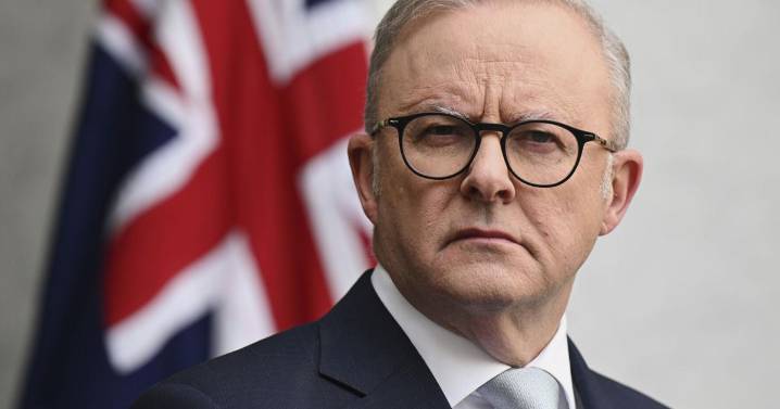 Australia accuses Iran of organizing antisemitic attacks and expels ambassador