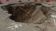 Massive sinkhole forces Pappy's Smokehouse to close for a week or more