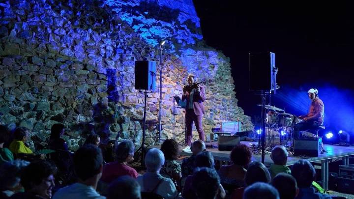 Música y teatro convierten a Albalate del Arzobispo en el nuevo escenario del Festival de los Castillos este puente