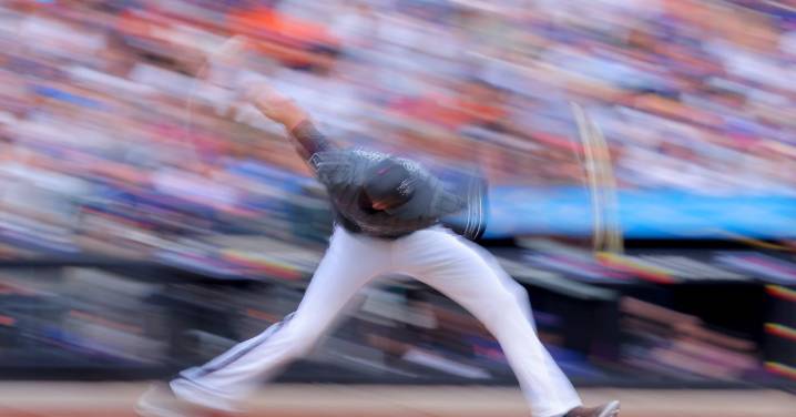 Tyler Rogers pitches for winning team and winning team is not the Giants