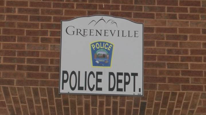 Police: 1 dead after motorcycle crash in Greeneville