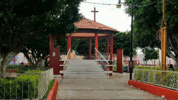 Comunidad Valtierra: remodelarán su jardín principal