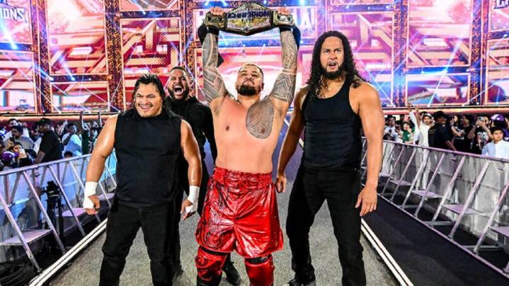 Solo Sikoa on Breaking Through at WWE & Lessons From Roman Reigns