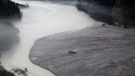 Al menos cinco muertos, 43 desaparecidos y más de 1.200 evacuados tras la riada que arrasó un pueblo del Himalaya