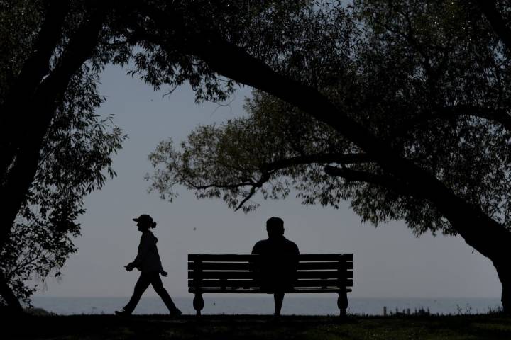 Multi-day heat warning issued for most of Ontario starting Saturday
