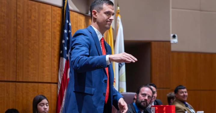UNM and NMSU athletic directors team up for presentation to legislative committee