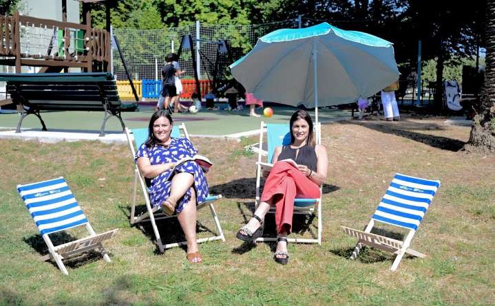 Santander prestará desde hoy sillas para fomentar la lectura al aire libre en las bibliotecas municipales