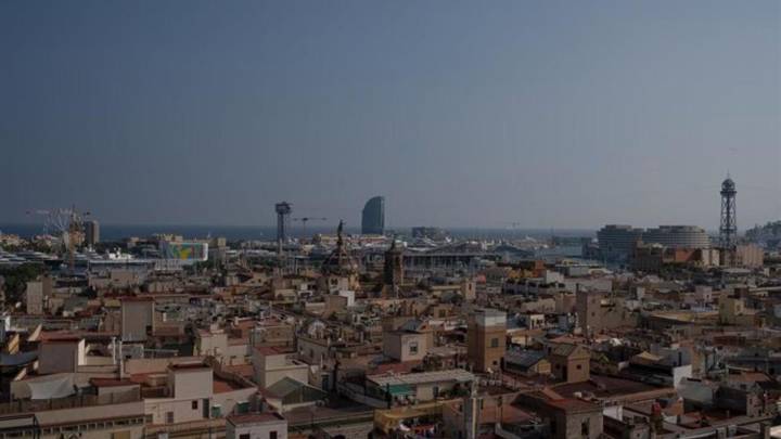 Activado un aviso preventivo de contaminación atmosférica en Barcelona
