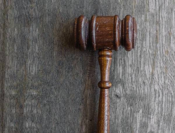 Court Overturns Ruling In Florida Murder Case, Reinstates Suspect's Statements