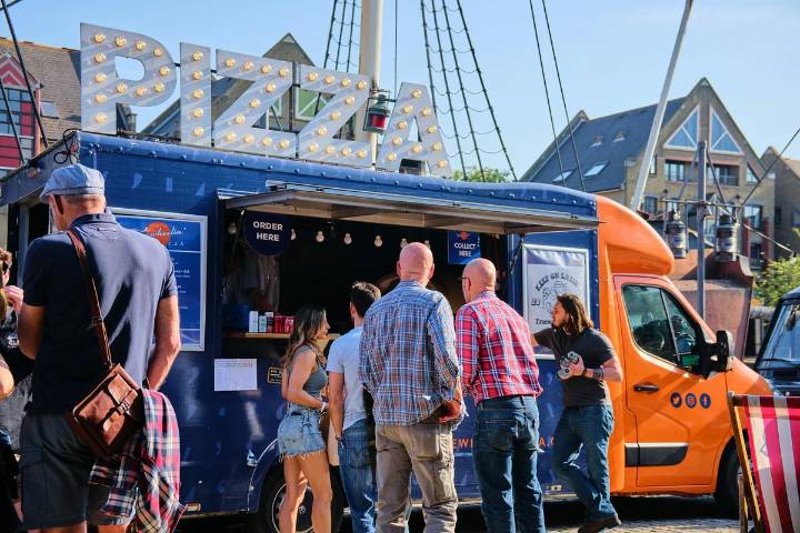 Top Food Trucks in Washington and Oregon for 2025