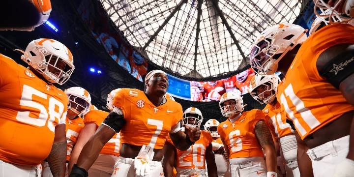 LIVE THREAD | Tennessee opens 2025 season against Syracuse