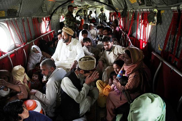 UN experts urge Pakistan to halt refugee deportations amid human rights concerns