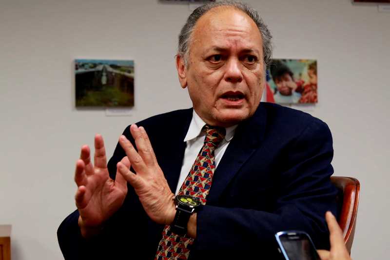 Florentino y el Diablo  “Me gusta escuchar el rayo/aunque me deje aturdío…: Carlos Raúl Hernández