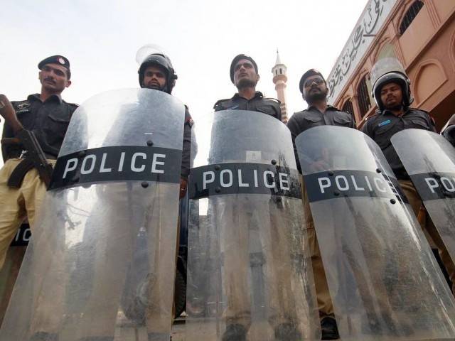 At least four cops martyred, seven injured in multiple militant attacks in K