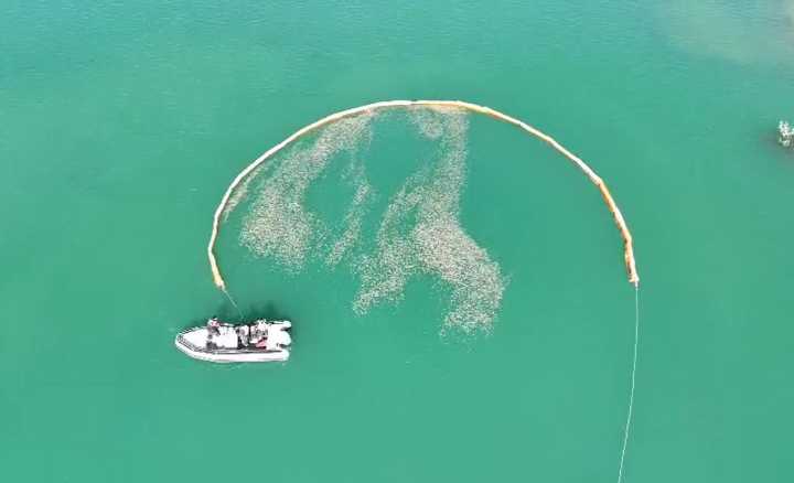 Un nuevo simulacro de derrame de petróleo en el lago Casa de Piedra