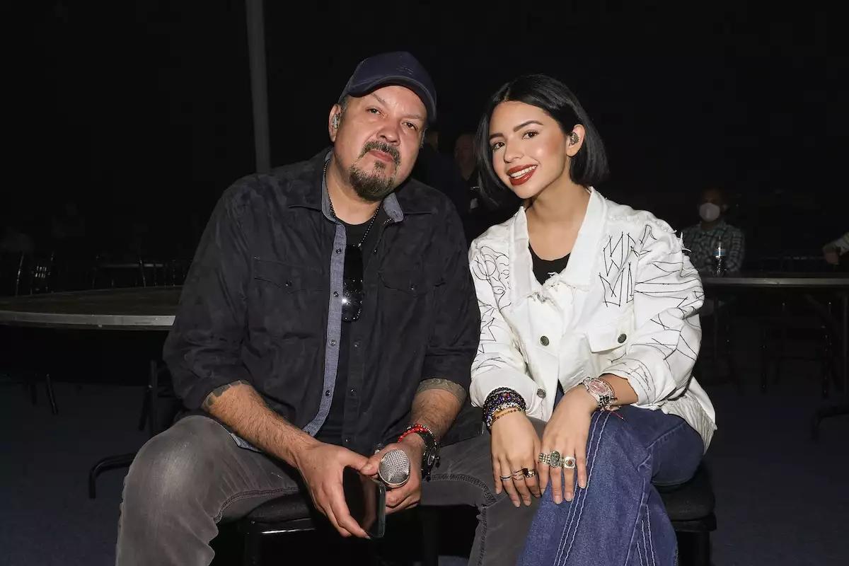 Ángela Aguilar le da a Pepe Aguilar el mejor de los regalos 