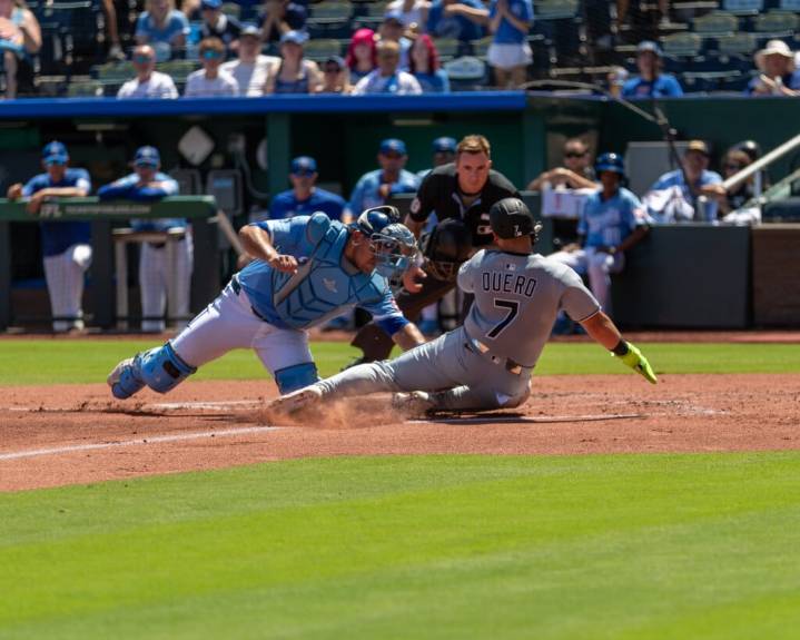 Photos: Royals sweep White Sox, remain in wildcard hunt